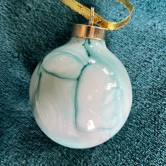 HANDCRAFTED Hand-Painted Porcelain - Picture 2 of 5